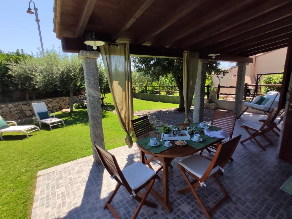 Villa Cruccuris Villasimius Extérieur photo